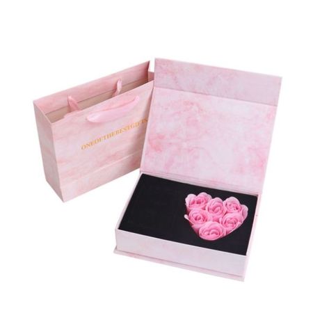 Geschenkbox mit Rosen (19x13x5 cm) - inkl. Tragetasche - Schmuckverpackung - Heart Series - rosa